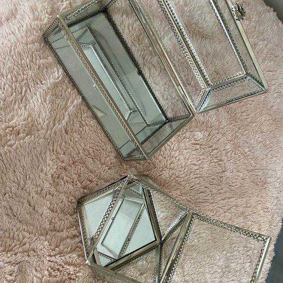 Glass Mirror Decor - Picture 3 of 3